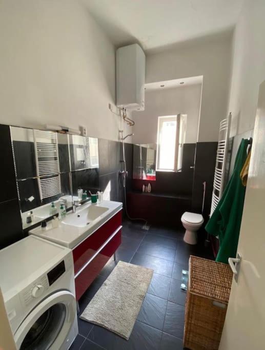 ベルリンWonderful Flat Near Ku'Dammアパートメント エクステリア 写真